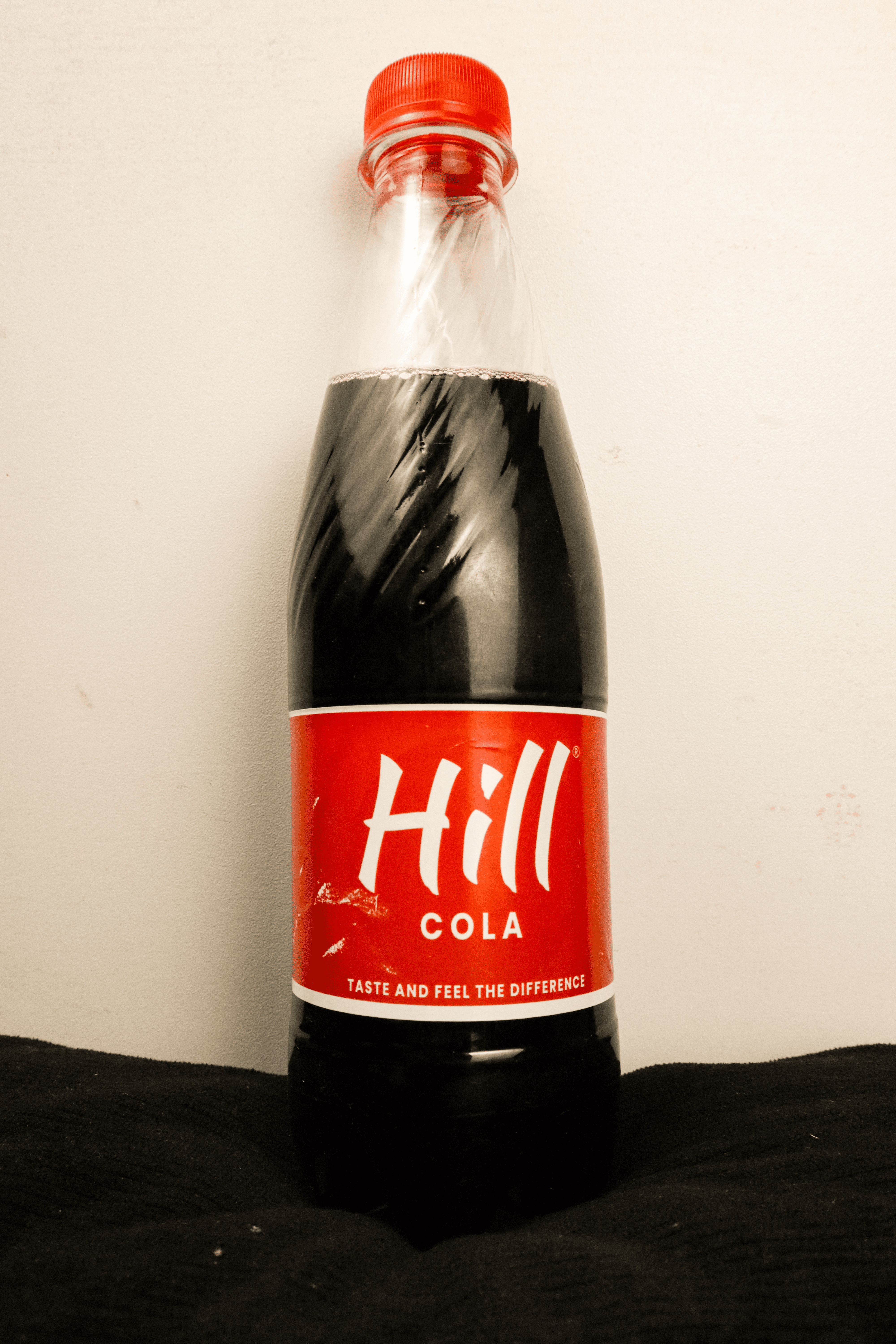 Hill sparkling soda cola flavored 400ml