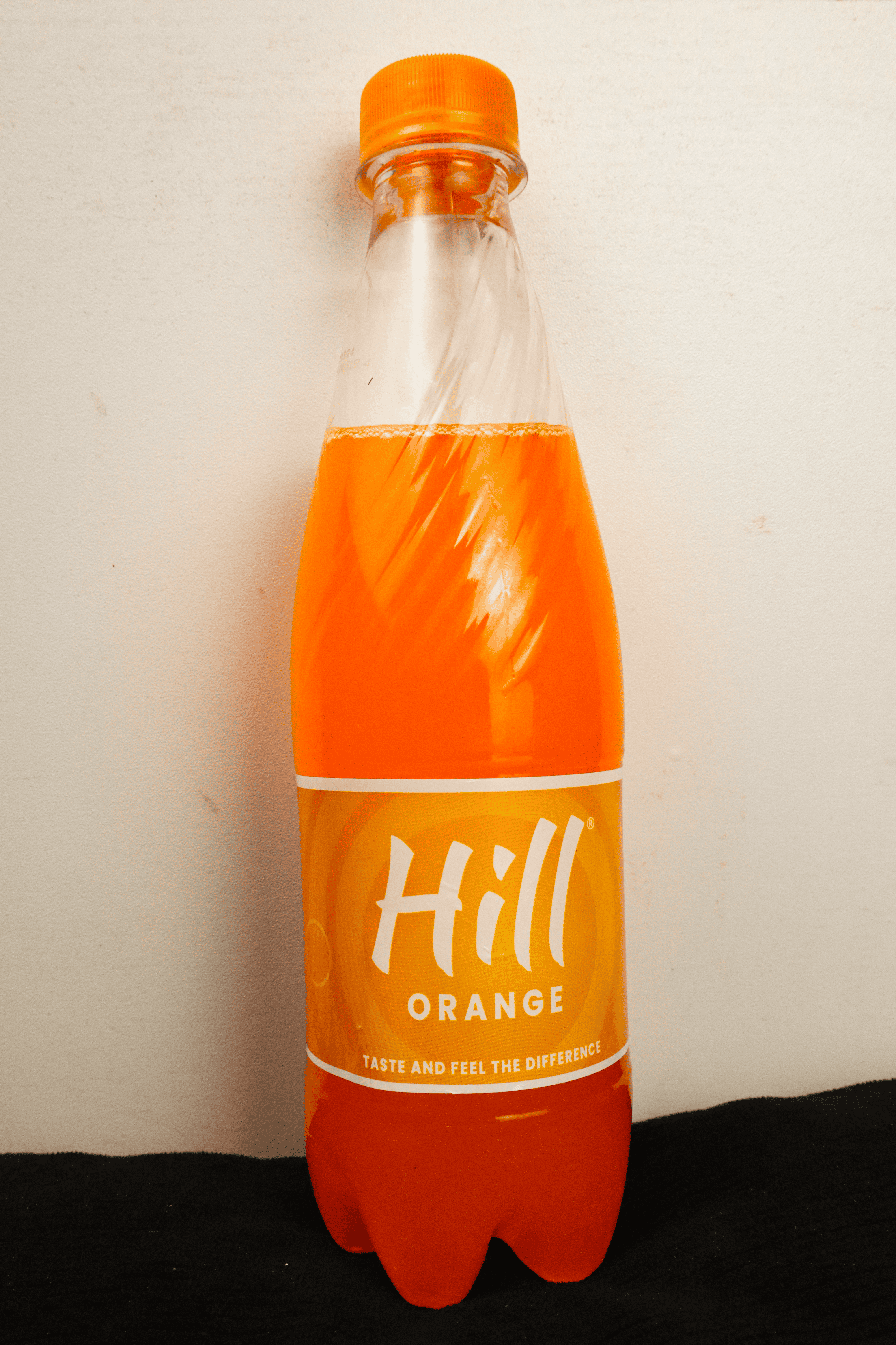 Hill sparkling soda orange flavored 400ml
